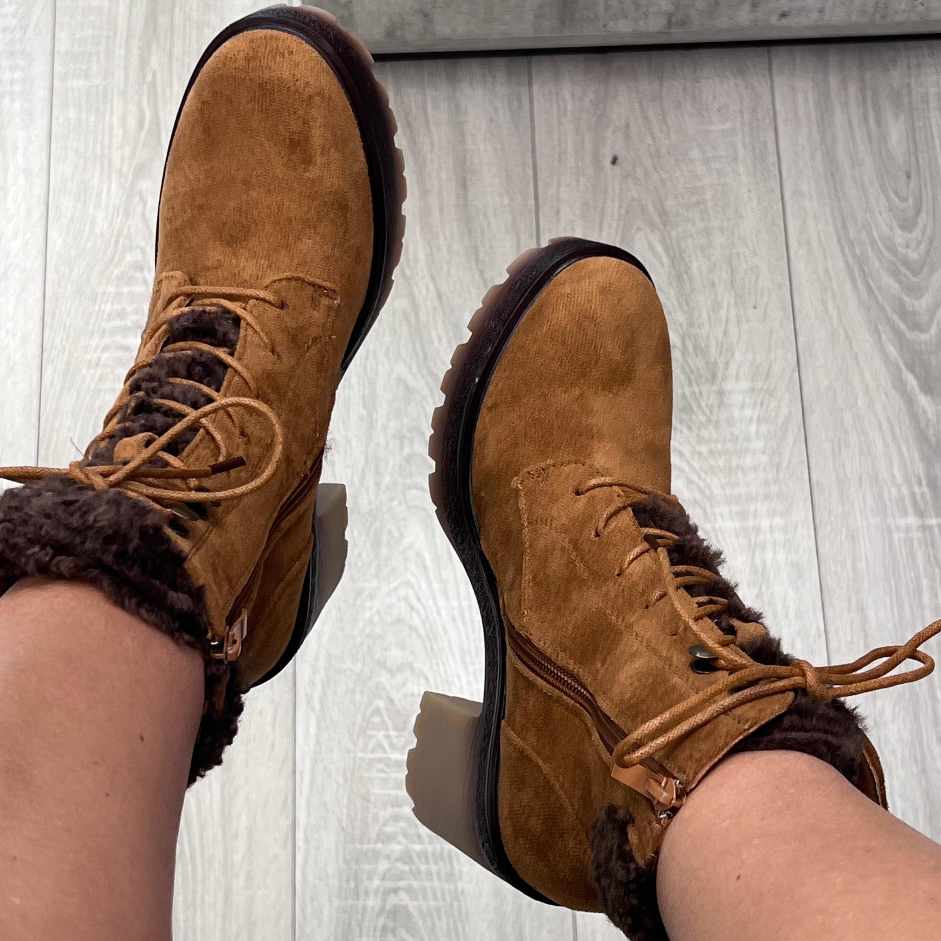 STIVALETTO STRINGATO CAMEL