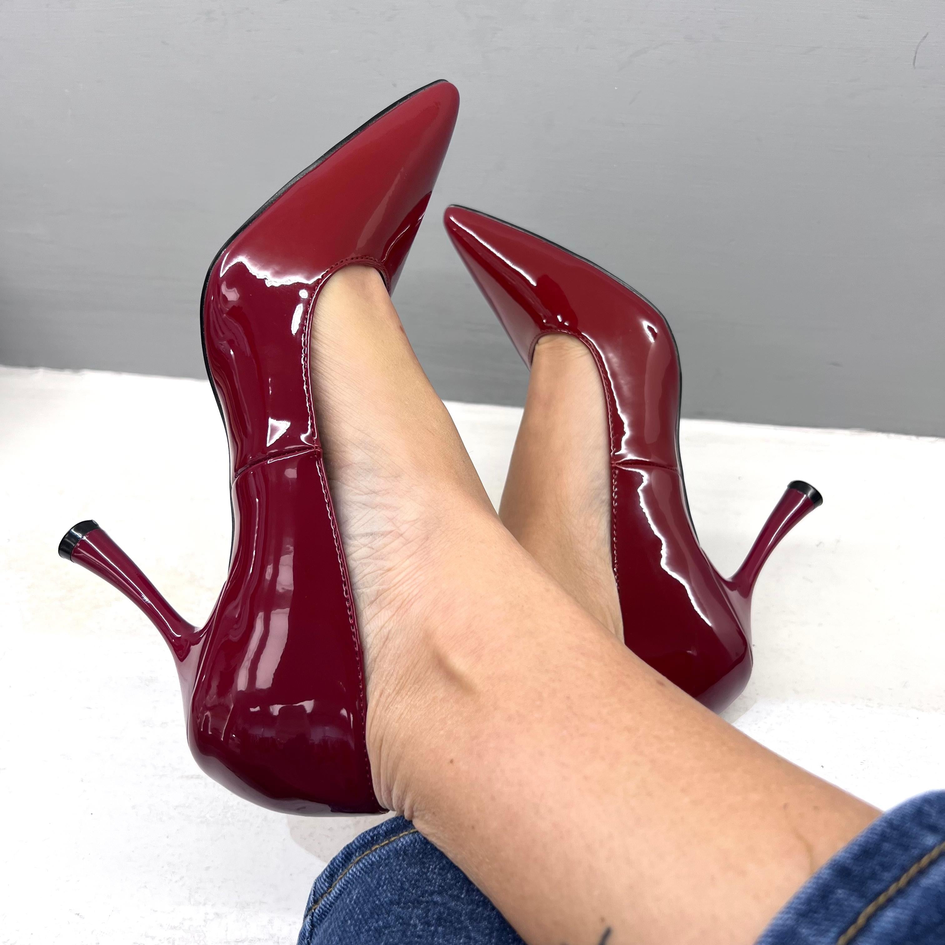 DECOLLETE LUCIDO ROSSO