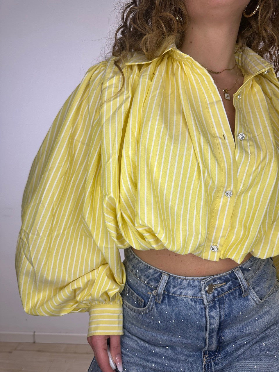 CAMICIA CROP NESY GIALLA