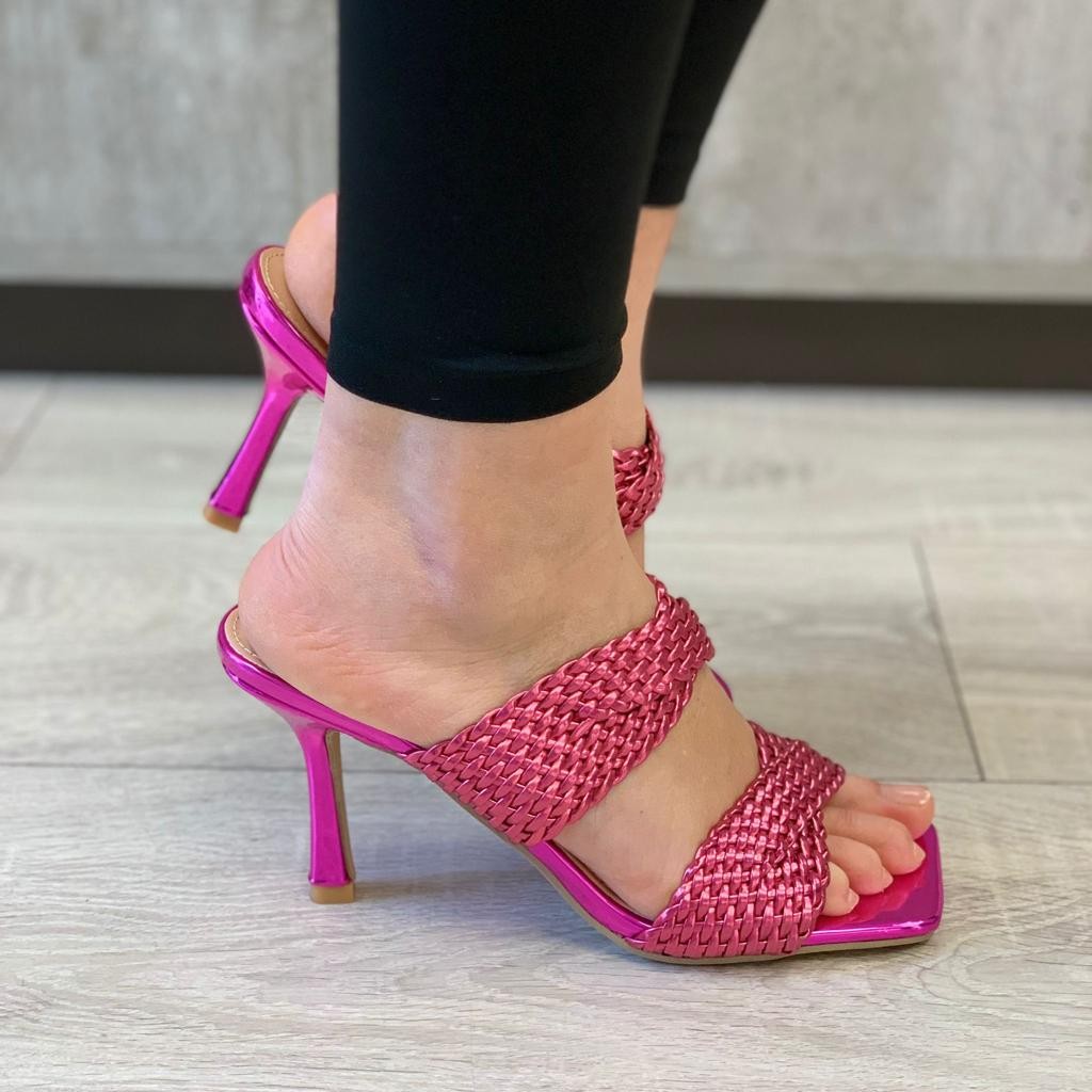 SANDALO INTRECCIATO FUCSIA