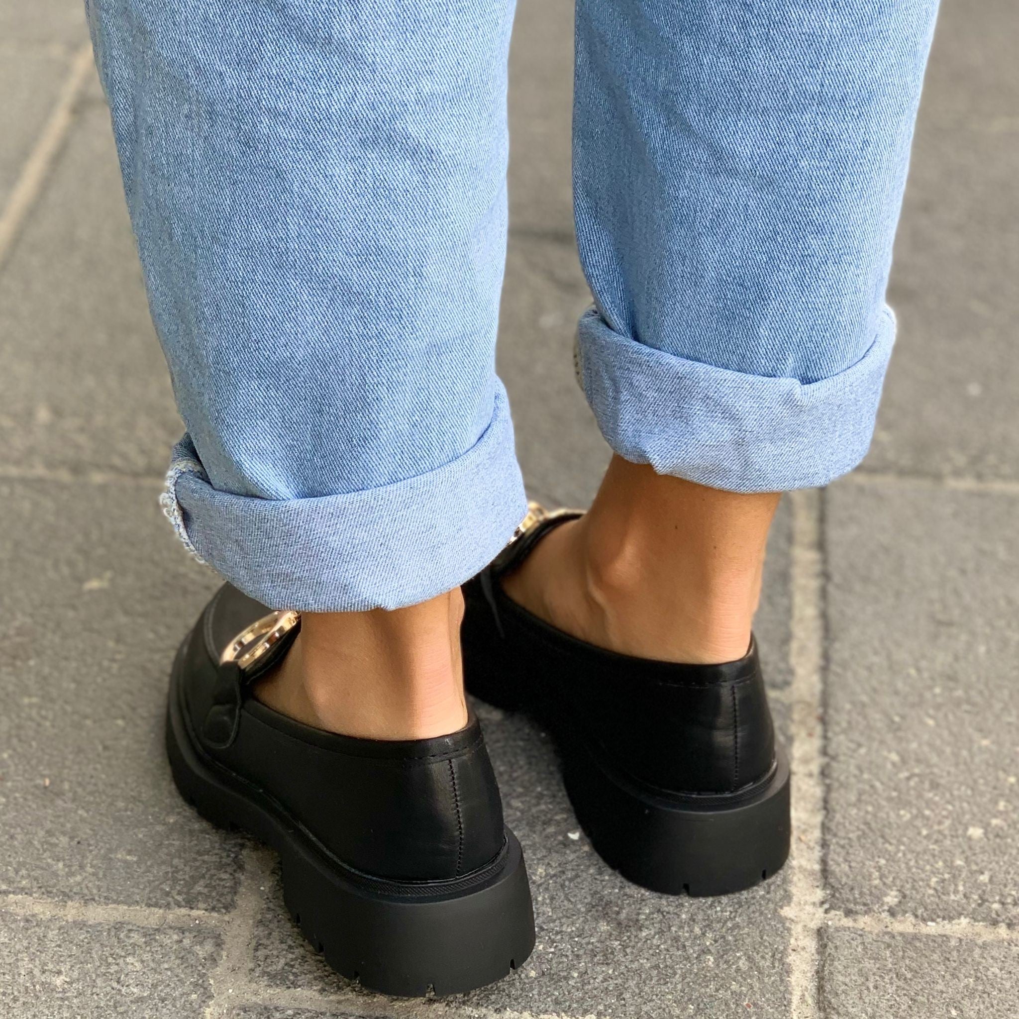 MOCASSINI CON  MAXI FIBBIA