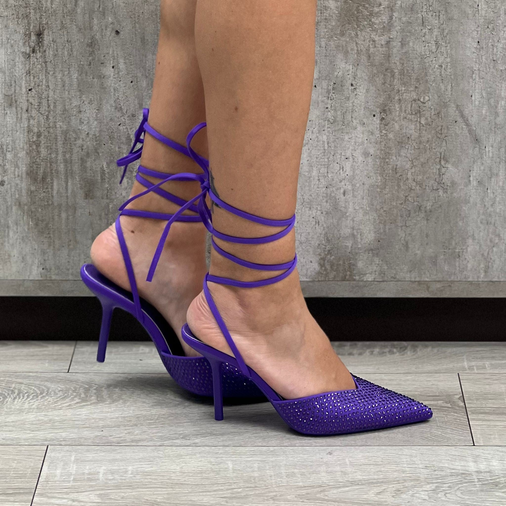 DÉCOLLETÉ LUXURY VIOLA
