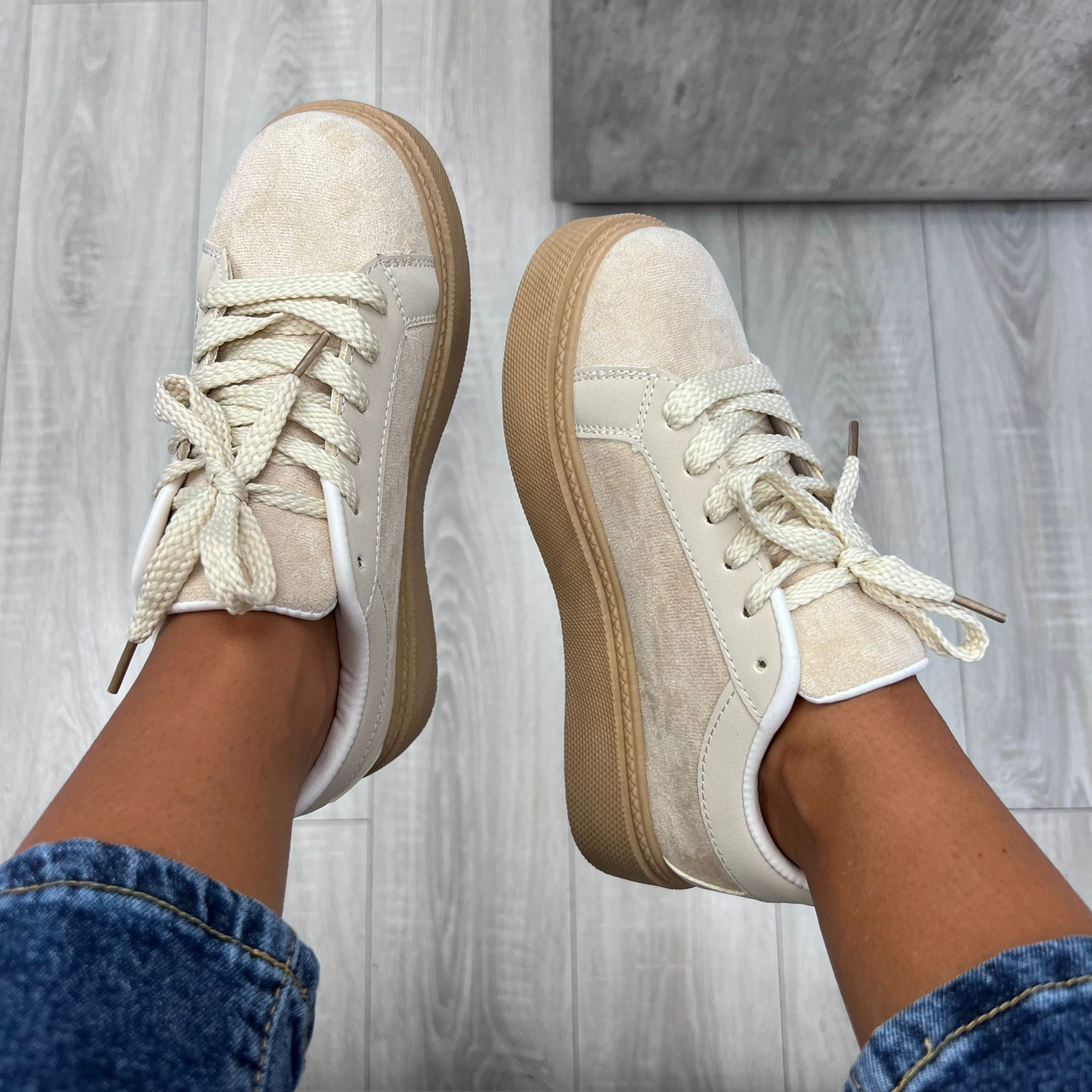 SNEAKERS KELLY BEIGE
