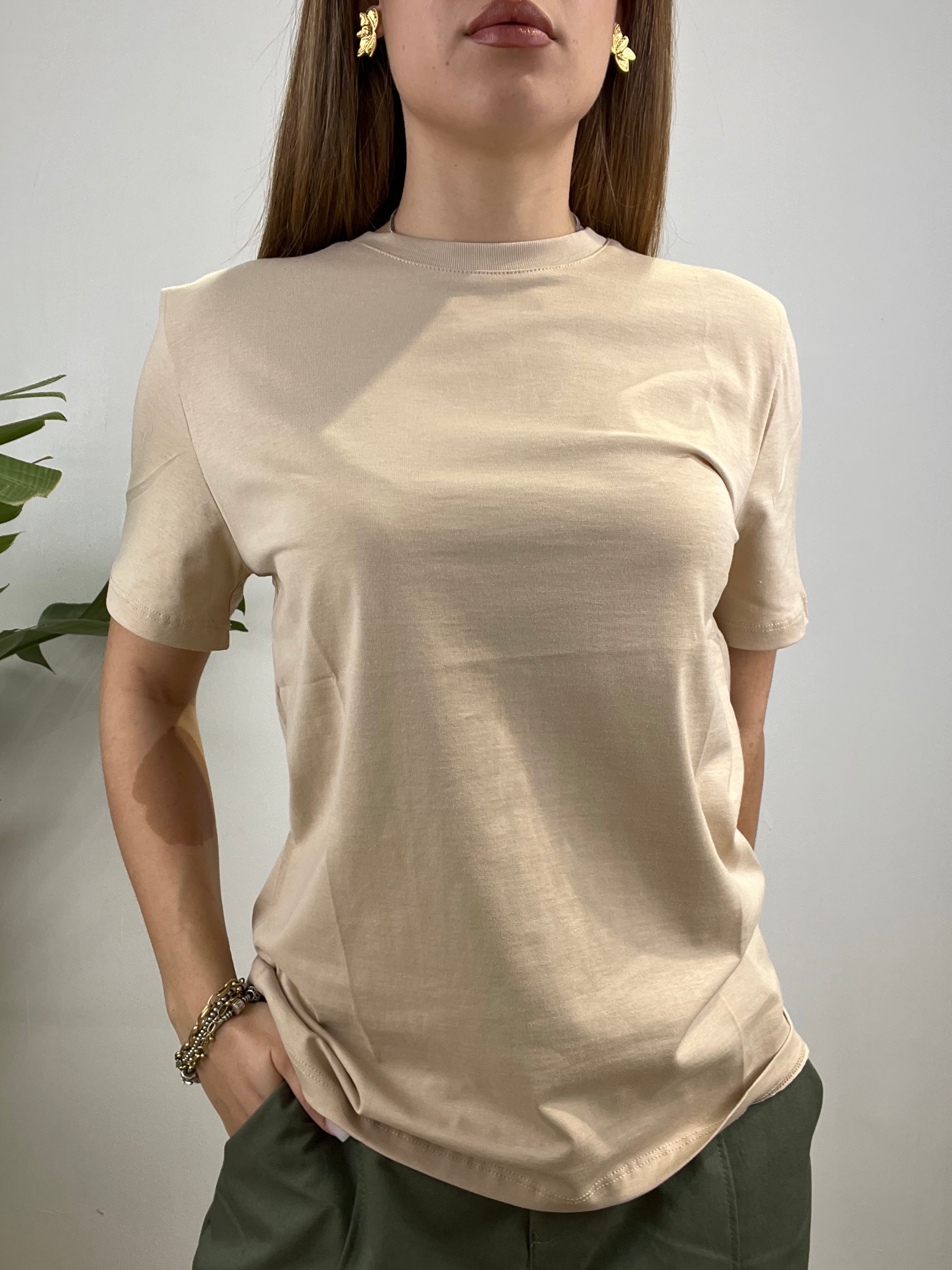 T-SHIRT BASIC LUMINA BEIGE