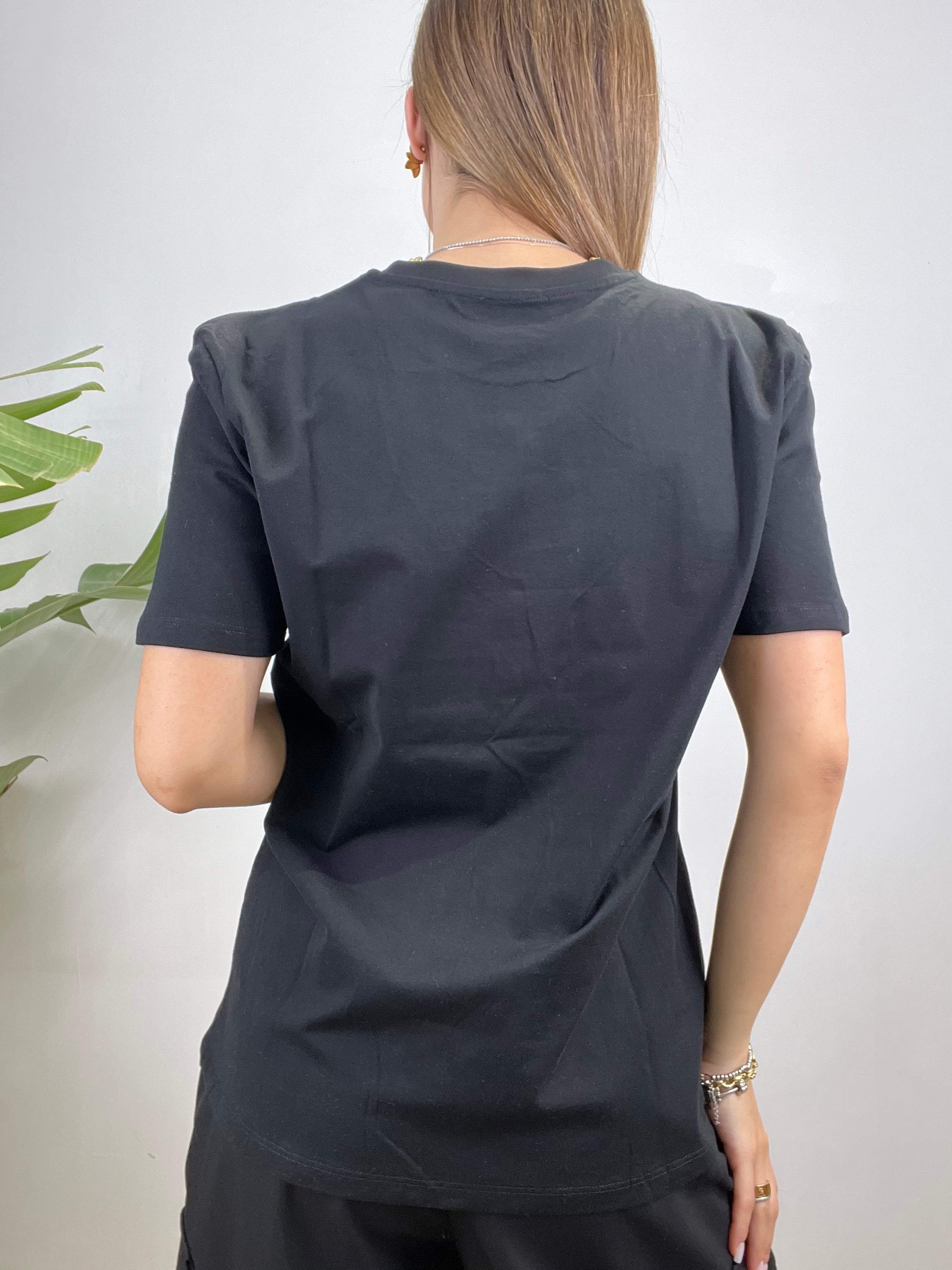 T-SHIRT BASIC LUMINA NERA